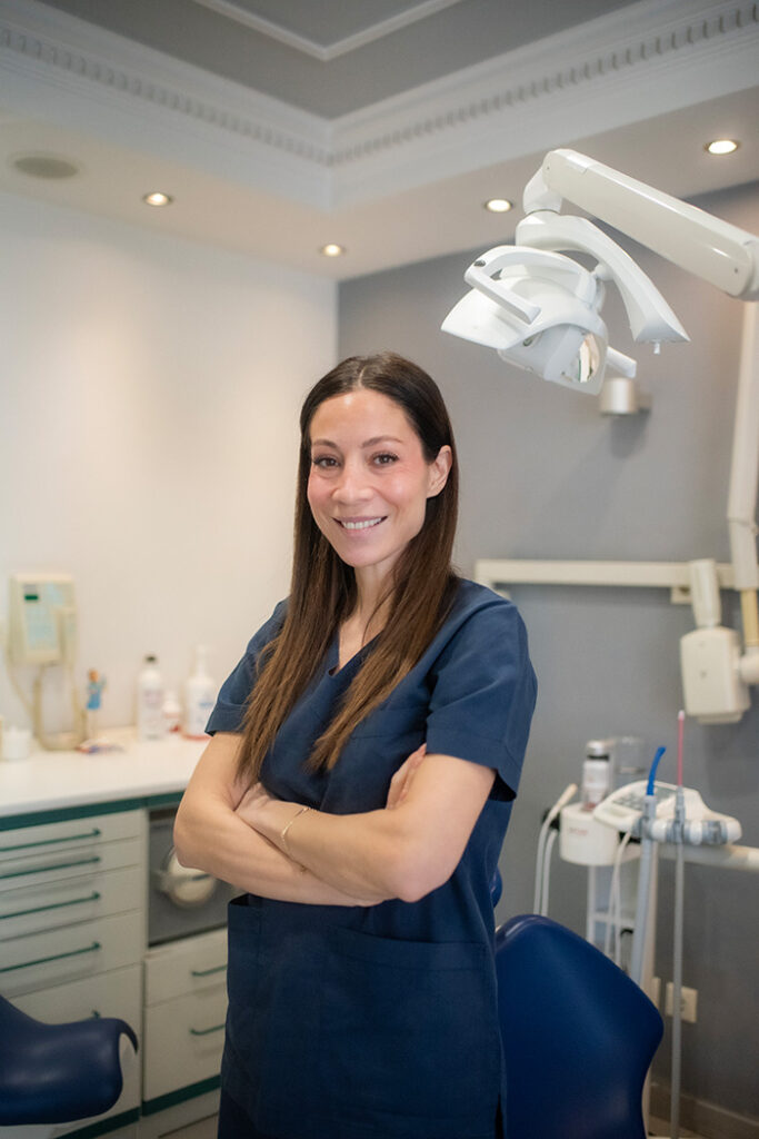 Δρ. Αφροδίτη Κασιμάτη